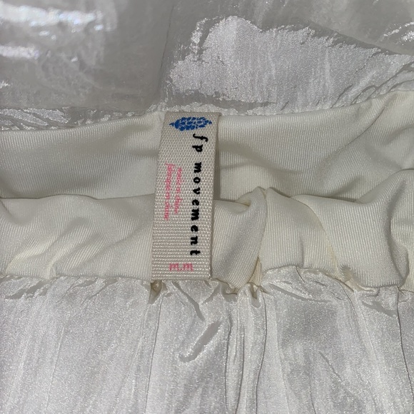 Free People The Way Home Shorts - Picture 4 of 5